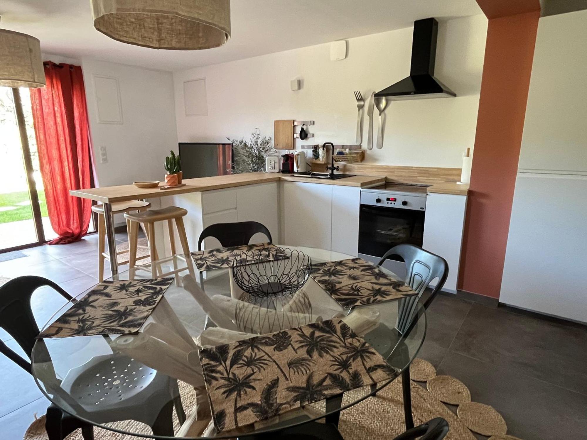 Hestia Bed & Breakfast Robion en Luberon Bagian luar foto