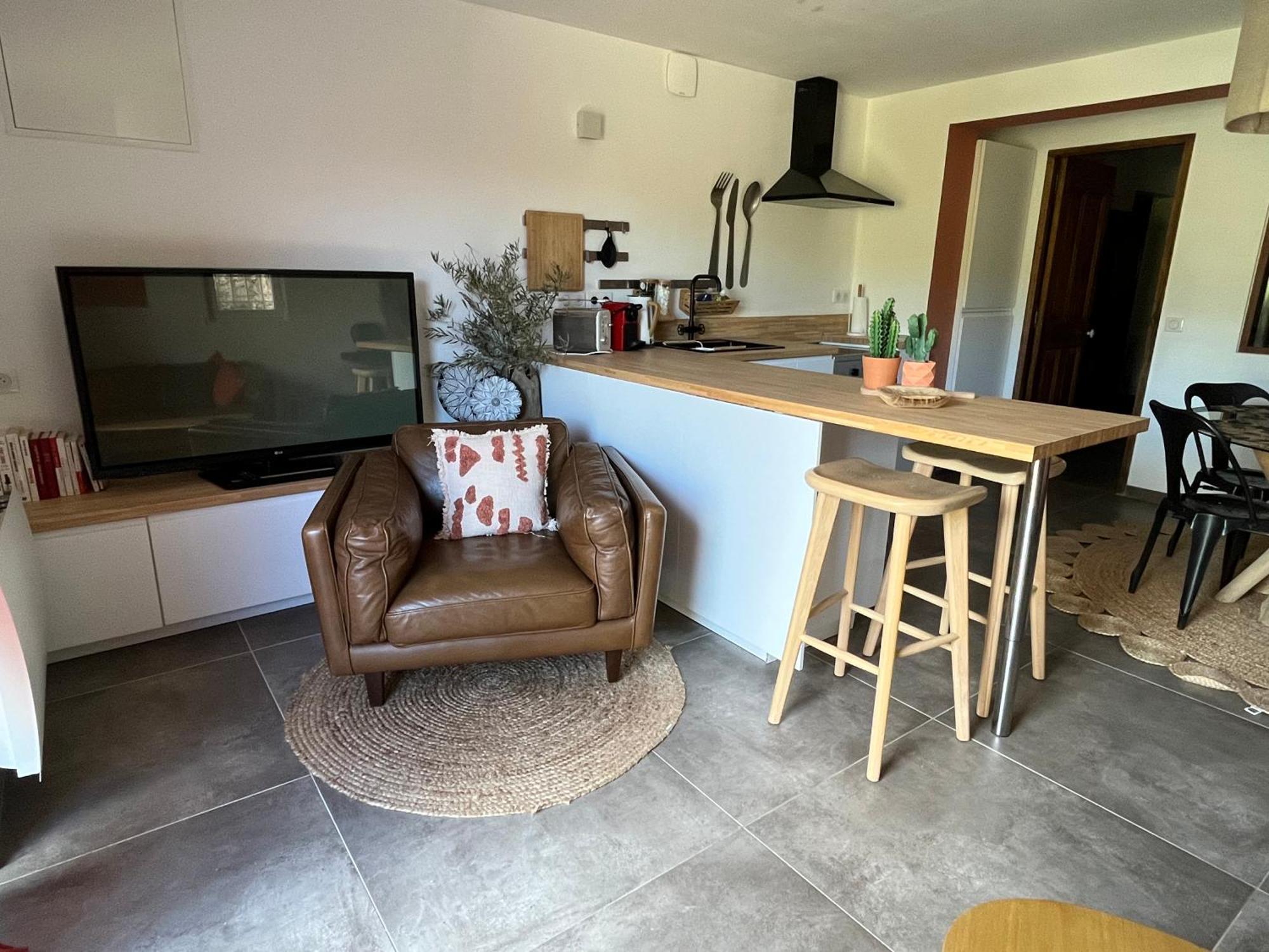 Hestia Bed & Breakfast Robion en Luberon Bagian luar foto