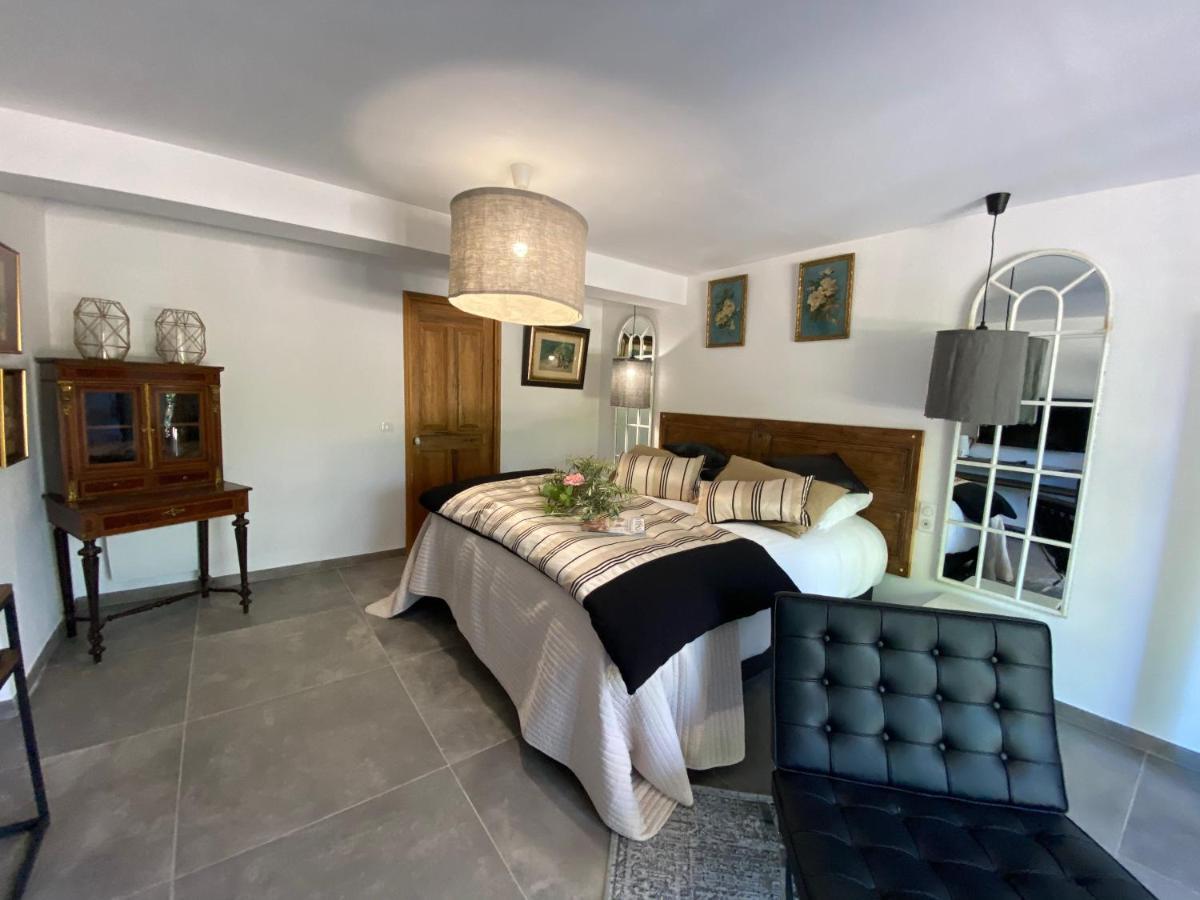 Hestia Bed & Breakfast Robion en Luberon Bagian luar foto
